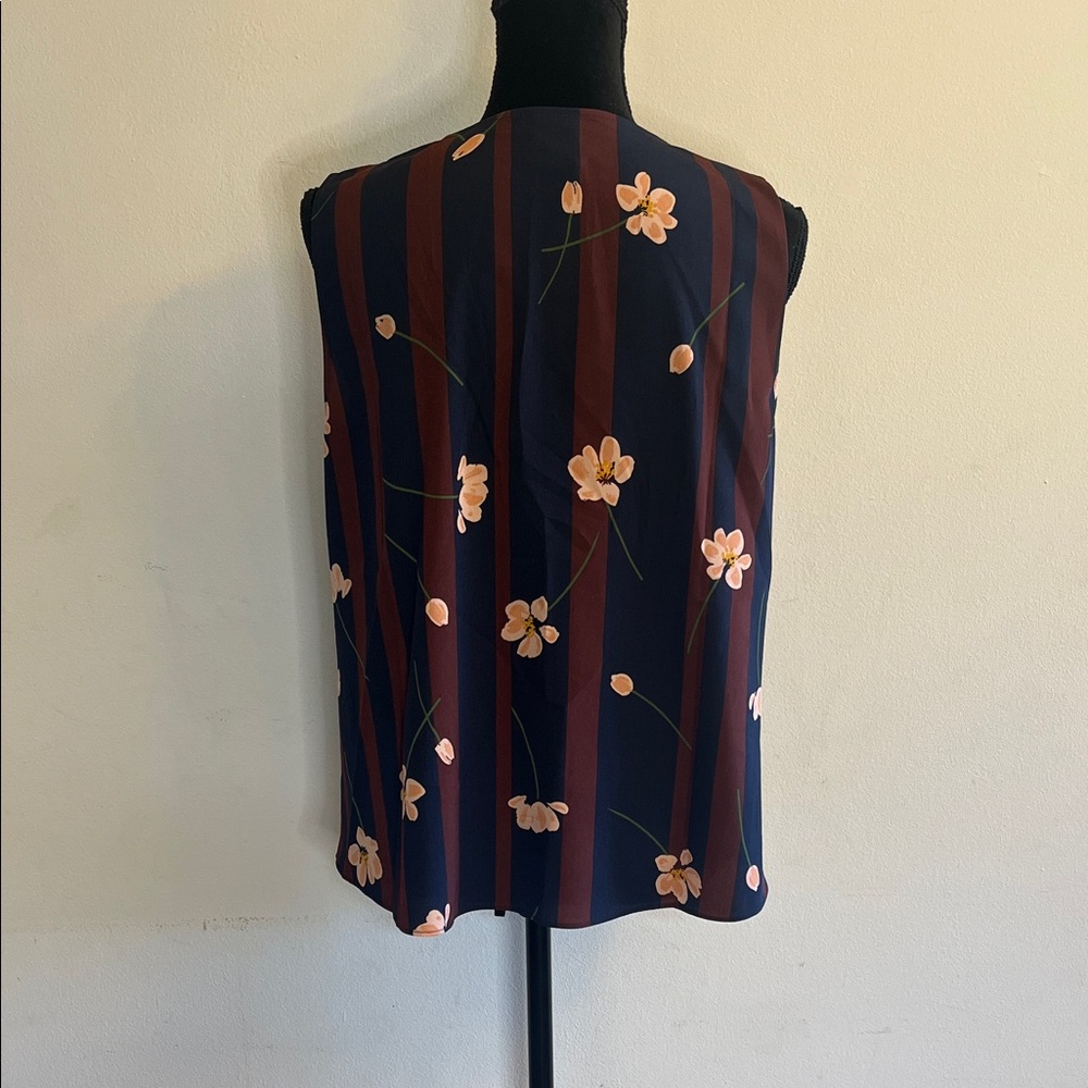 CAbi Navy and Brown Floral Buttoned Down Blouse - Picture 5 of 6